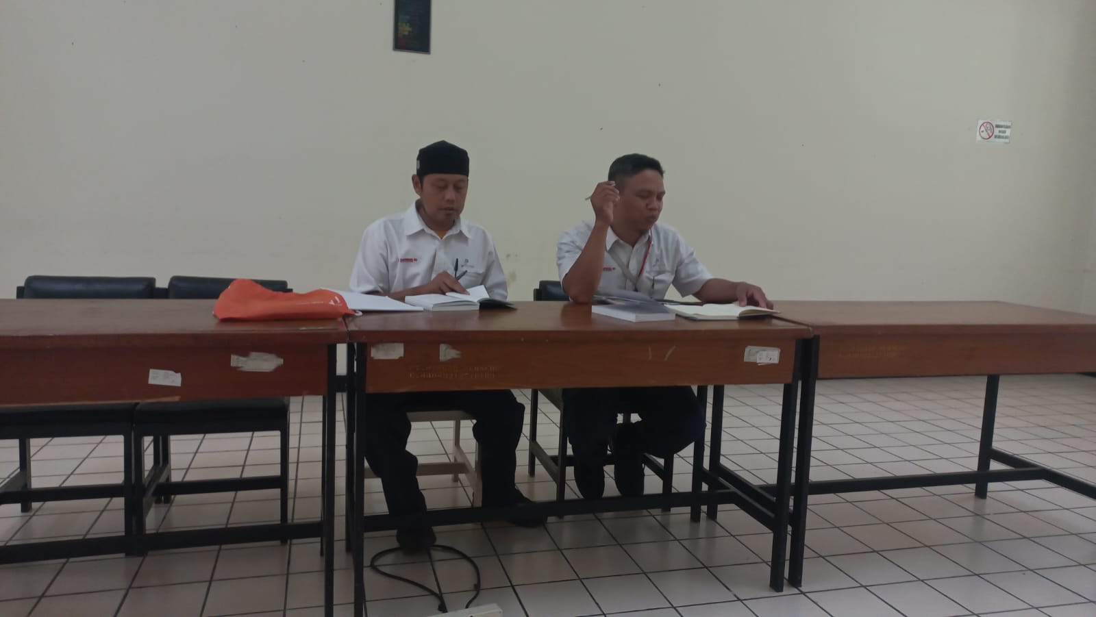 Foto Galeri Kelas Bahasa Arab DKM Al-Fithrah